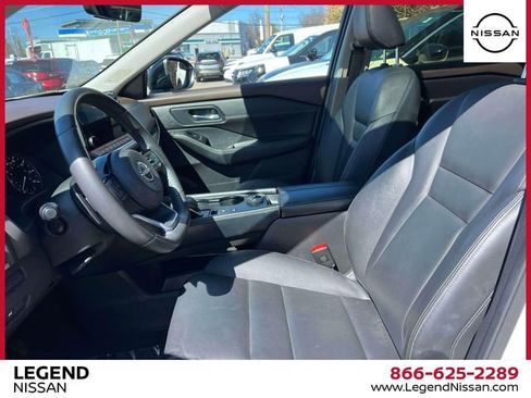 Used 2023 Nissan Rogue SL w/ SL Premium Package AWD/4WD image 15