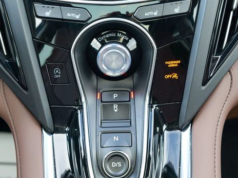Used 2024 Acura RDX SH-AWD w/ Technology Package image 54