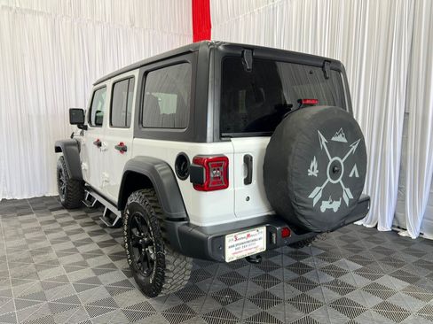 Used 2020 Jeep Wrangler Unlimited Sport AWD/4WD image 6