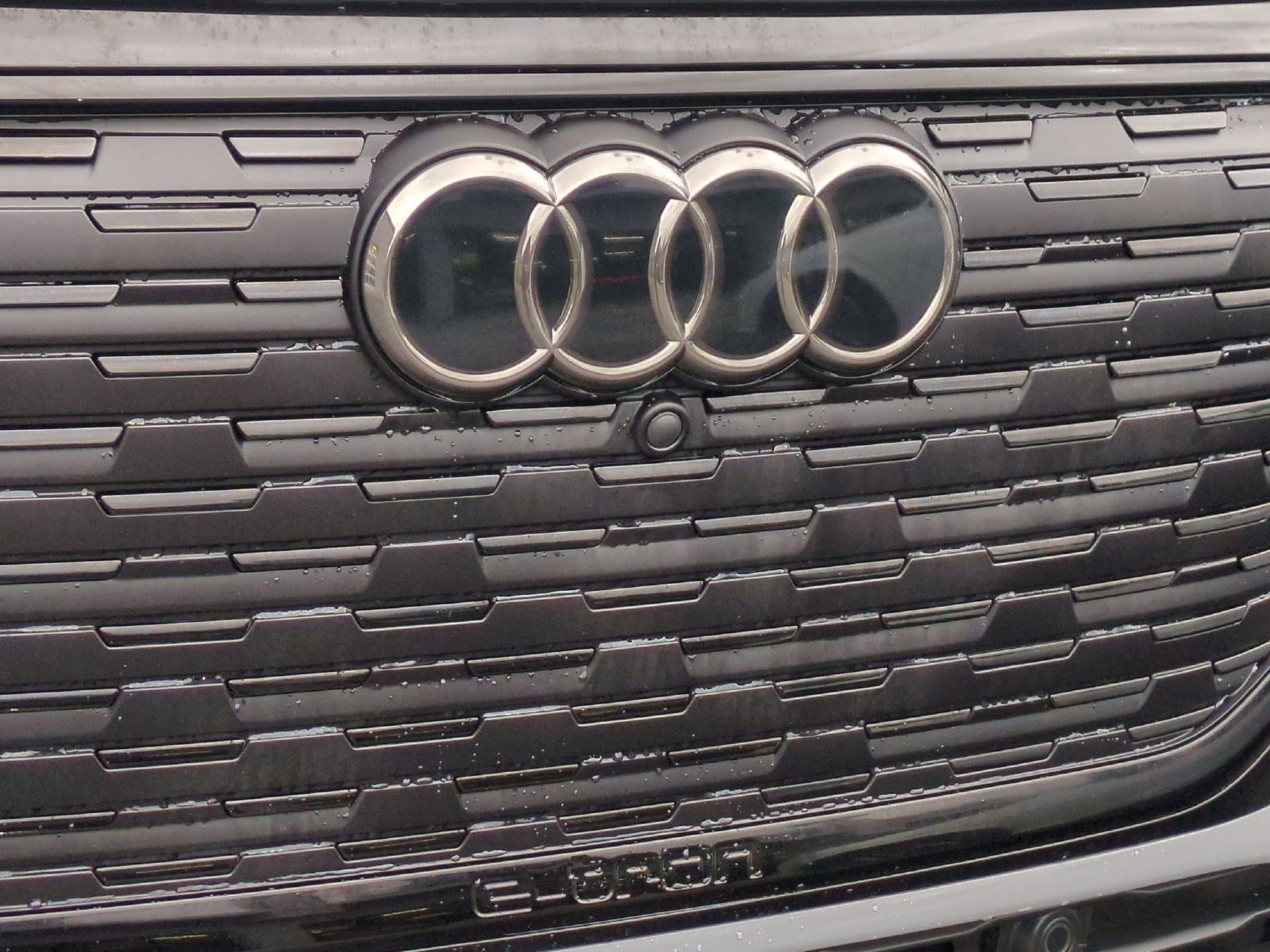 Used 2023 Audi Q4 e-tron Premium Plus w/ Premium Plus AWD/4WD image 26