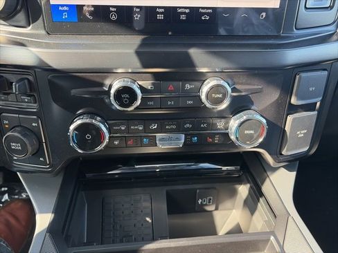 New 2026 Ford F250 Lariat w/ Lariat Ultimate Package image 23