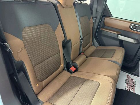 Used 2023 Ford Bronco Outer Banks image 36