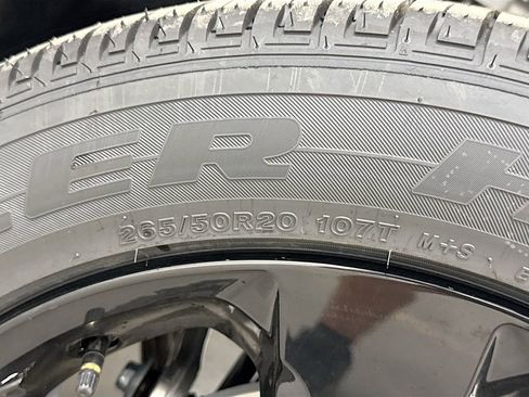 New 2025 Jeep Grand Cherokee Altitude image 48