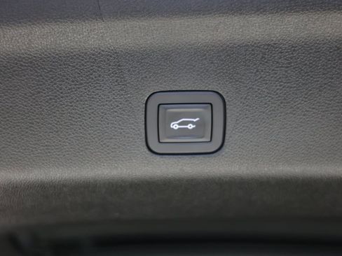 Used 2024 Cadillac Escalade Sport w/ LPO, ONYX Package image 51