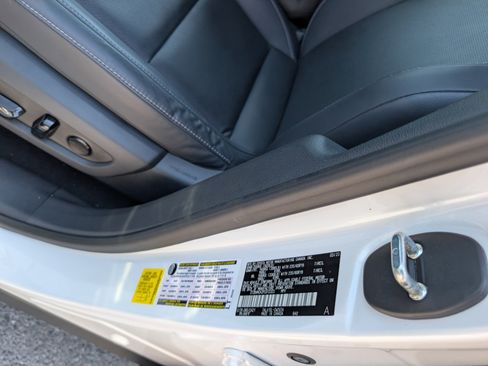 Used 2023 Lexus RX 350 Premium w/ Accessory Package (Z1) AWD/4WD image 16