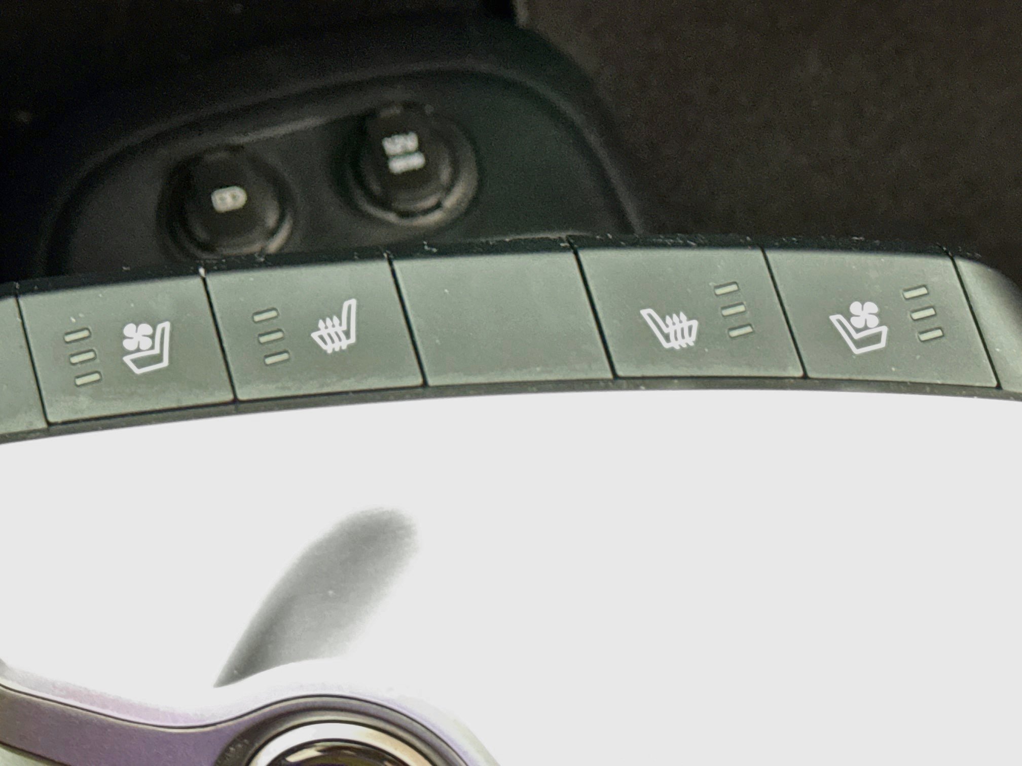 Used 2023 Kia EV6 Wind RWD image 5