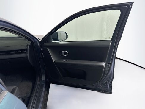 Used 2024 Hyundai Ioniq 5 SEL RWD image 34