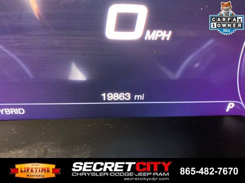Used 2024 Dodge Hornet R/T Plus w/ R/T Blacktop Package AWD/4WD image 19