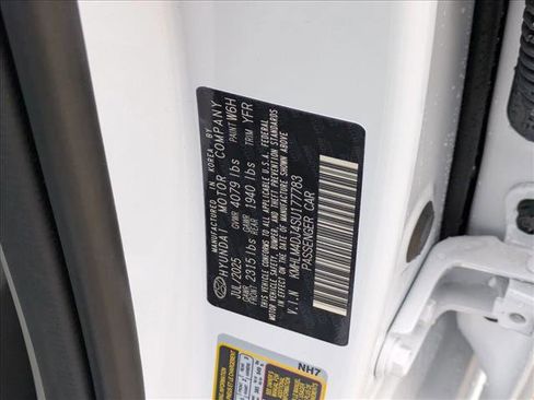 Used 2025 Hyundai Elantra Blue w/ Cargo Package image 23