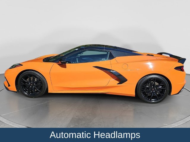 Used 2023 Chevrolet Corvette Stingray Premium Conv w/ Z51 Performance Package RWD image 7