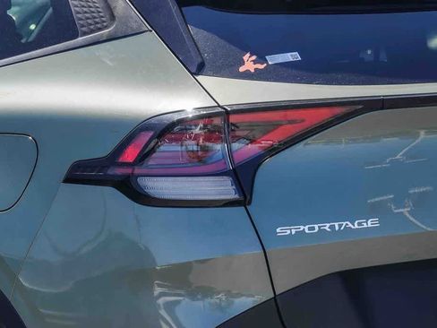 Certified 2023 Kia Sportage X-Pro Prestige image 7