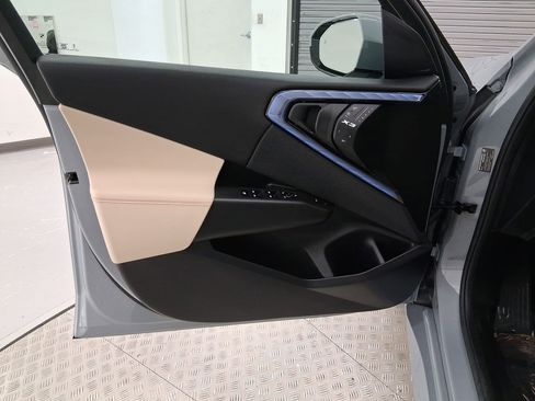 Certified 2025 BMW X3 xDrive30i w/ Premium Package image 21