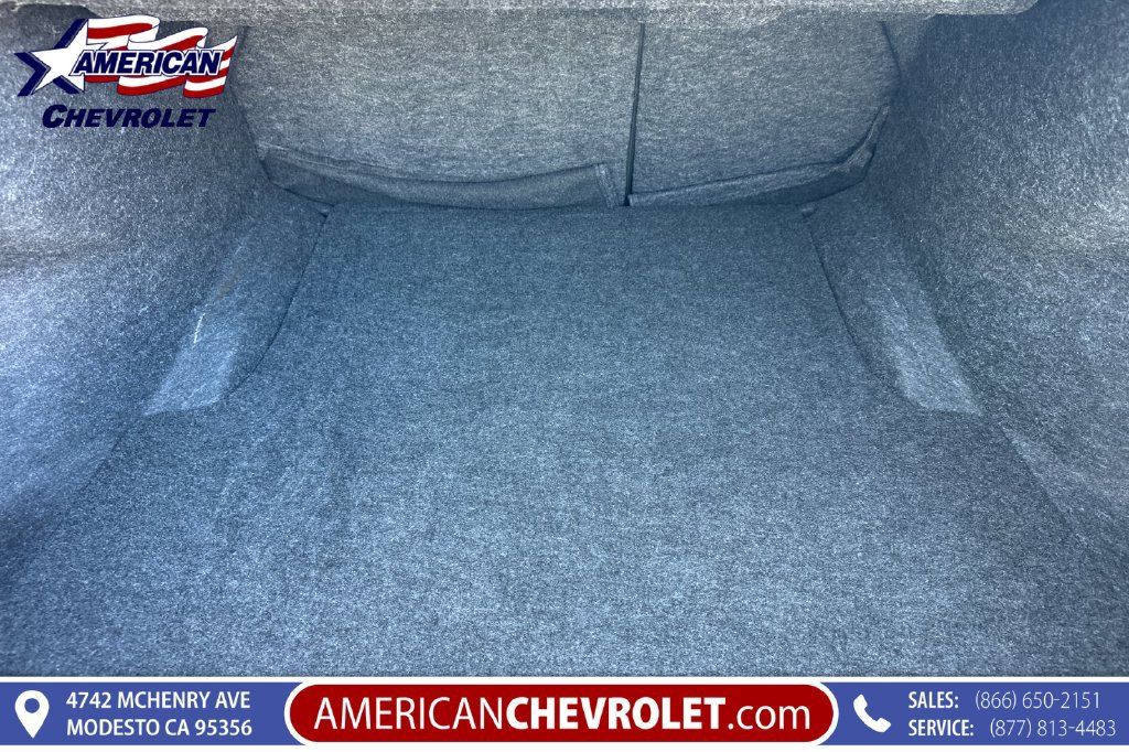 Used 2023 Dodge Charger SXT RWD image 19