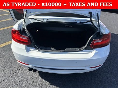 Used 2017 BMW 230i Convertible image 15