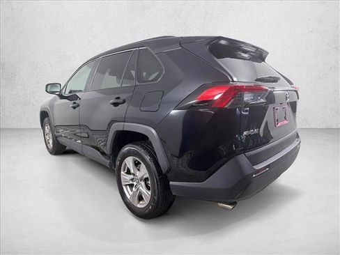 Used 2025 Toyota RAV4 XLE FWD image 5