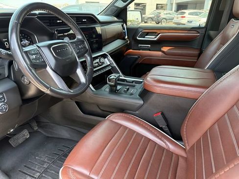 Used 2023 GMC Sierra 1500 Denali Ultimate AWD/4WD image 19
