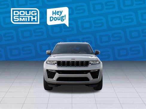 New 2026 Jeep Grand Cherokee Summit w/ Obsidian Package image 6