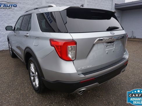 Used 2023 Ford Explorer Limited image 9