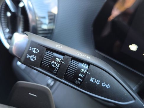 New 2026 Chevrolet Equinox LT image 24