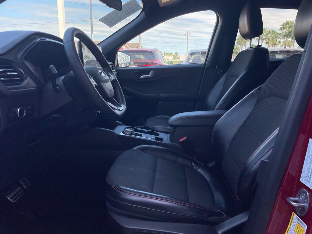 Used 2023 Ford Escape ST-Line w/ Tech Pack #1 FWD image 13