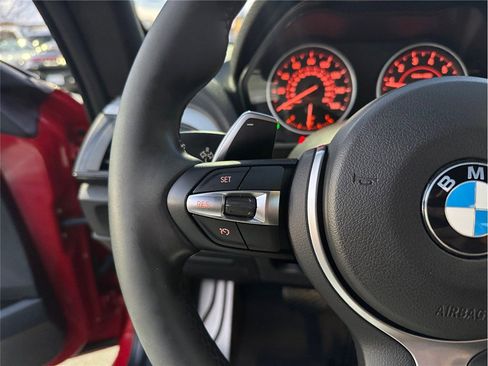 Used 2015 BMW M235i Coupe image 40