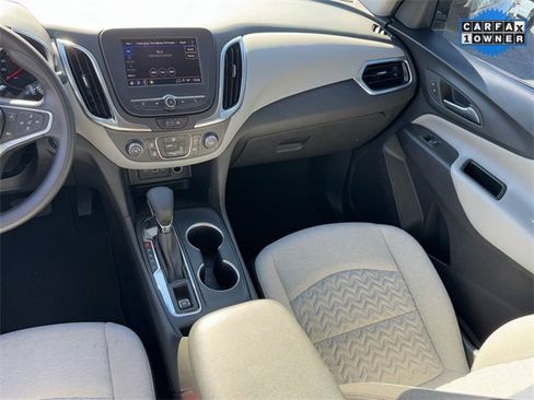 Used 2022 Chevrolet Equinox LS w/ LS Convenience Package image 12