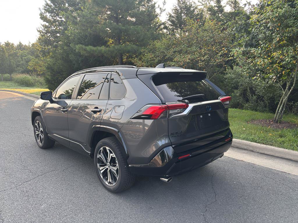 Used 2024 Toyota RAV4 XSE w/ Weather Package AWD/4WD image 6