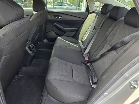 Certified 2025 Honda Accord SE image 18