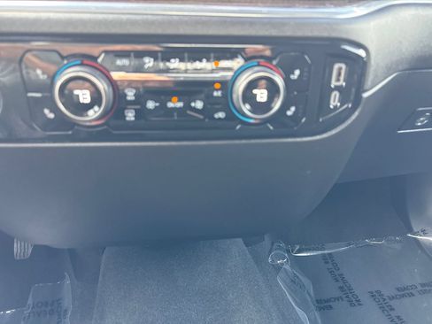 Used 2024 Chevrolet Silverado 1500 LT AWD/4WD image 23