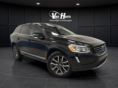 Used 2016 Volvo XC60 T6 w/ Proximity Package