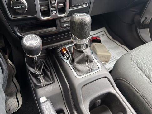 Used 2019 Jeep Wrangler Unlimited Sahara w/ Dual Top Group image 22