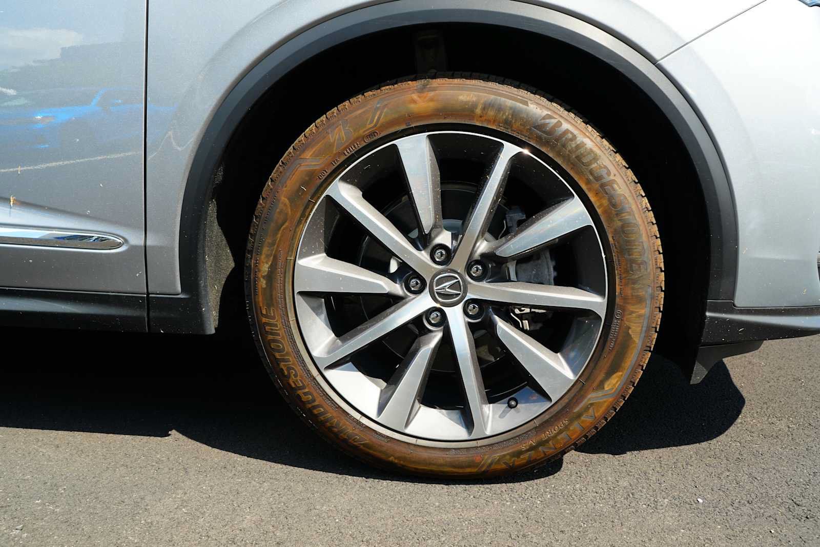Certified 2025 Acura MDX w/ Technology Package AWD/4WD image 9