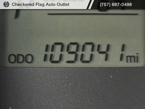 Used 2016 Toyota Tacoma SR image 24