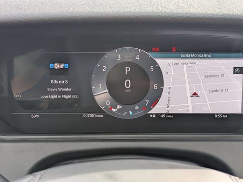 Used 2026 Land Rover Range Rover Velar S AWD/4WD image 19