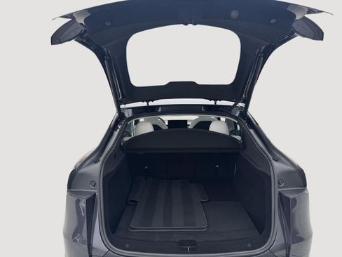 Used 2026 Tesla Model Y Long Range image 14