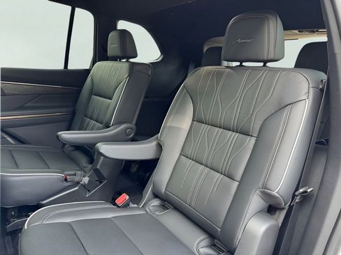 New 2026 Buick Enclave Avenir w/ Super Cruise Package FWD image 15