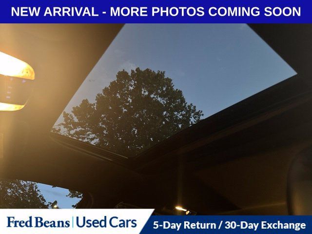 Used 2015 Jeep Grand Cherokee Altitude AWD/4WD image 11