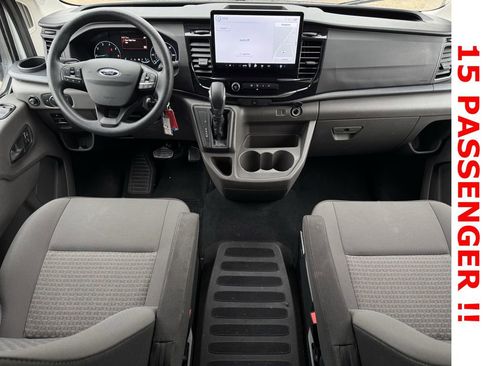 Used 2023 Ford Transit 350 XLT image 10