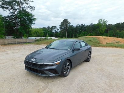New 2025 Hyundai Elantra Sport