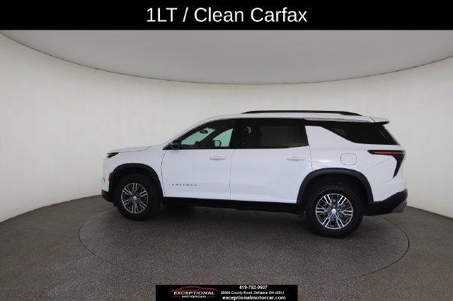 Used 2025 Chevrolet Traverse LT w/ Driver Confidence Package FWD image 8