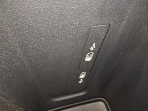 New 2026 Volkswagen Tiguan SE R-Line image 19