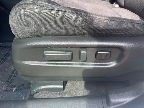 Used 2022 Honda Pilot Sport image 48