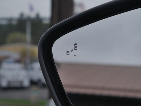 Certified 2025 Ford Escape Platinum image 34