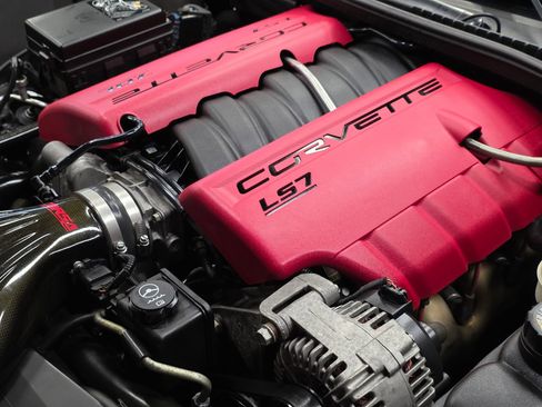 Used 2007 Chevrolet Corvette Z06 w/ Preferred Equipment Group RWD image 39