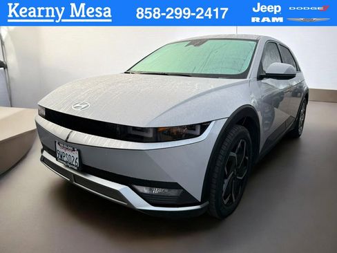 Used 2024 Hyundai Ioniq 5 SEL image 1