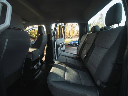 Used 2022 Ford F150 XL image 23