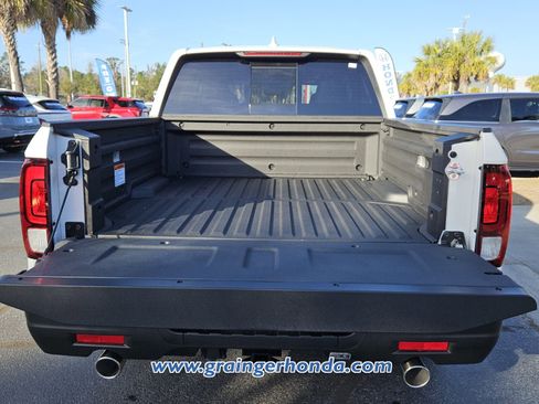 New 2026 Honda Ridgeline RTL image 12