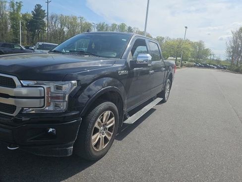 Used 2019 Ford F150 Platinum w/ Technology Package image 10