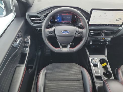 Used 2023 Ford Escape ST-Line w/ Tech Pack #1 image 13