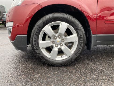 Used 2016 Chevrolet Traverse LT w/ Style and Technology Package AWD/4WD image 25